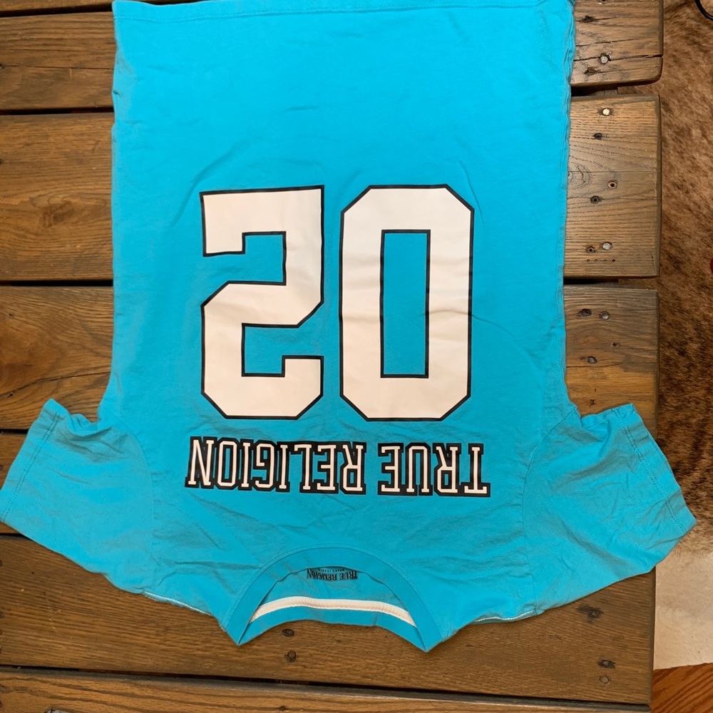 Boys true religion shirt 14-16